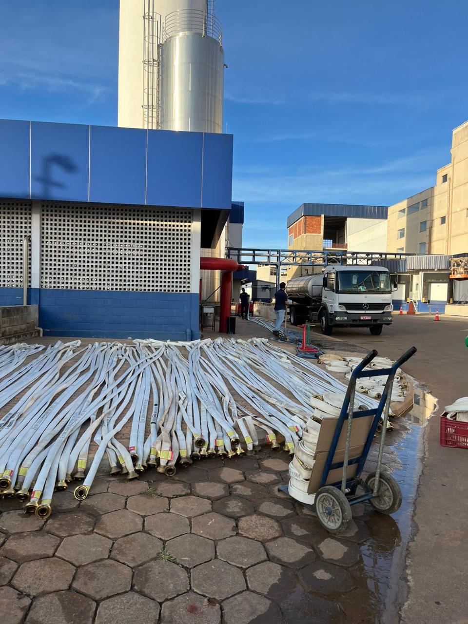 Engtech teste hidrostatico em mangueiras de incêndio